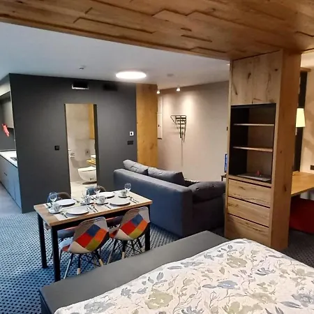 Alpina Spindl U Hromovky In&out