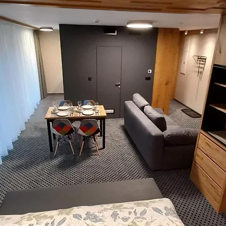 Alpina Spindl U Hromovky In&out Spindleruv Mlyn